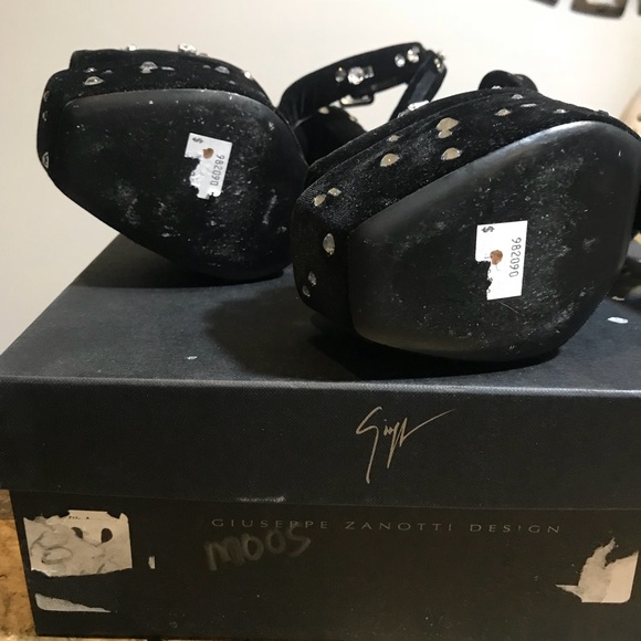 Preowned Giuseppe Zanotti  Dazzling Betty Sandals - Picture 6 of 8